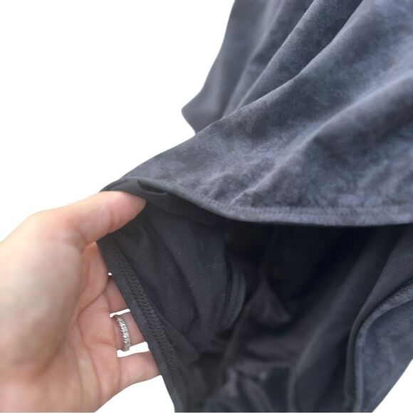 Magic suit Black One Piece Swimsuit with Plunging Neckline and turquoise size 14 - Picture 3 of 6